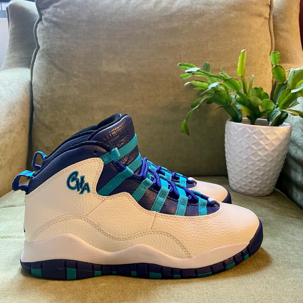 Jordan 10 Rare & Retro Charlotte Hornets Sneakers 👟